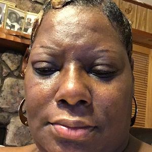 Meet your Posher, Lynnette